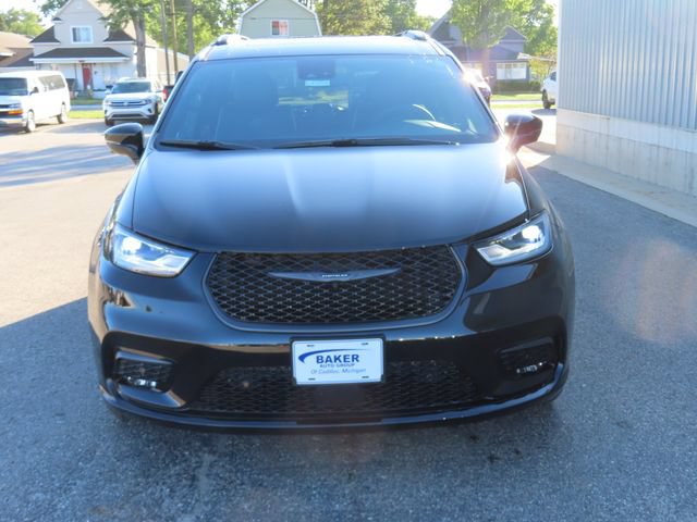 Used 2026 Chrysler Pacifica Limited w/ S Appearance Package AWD/4WD image 14