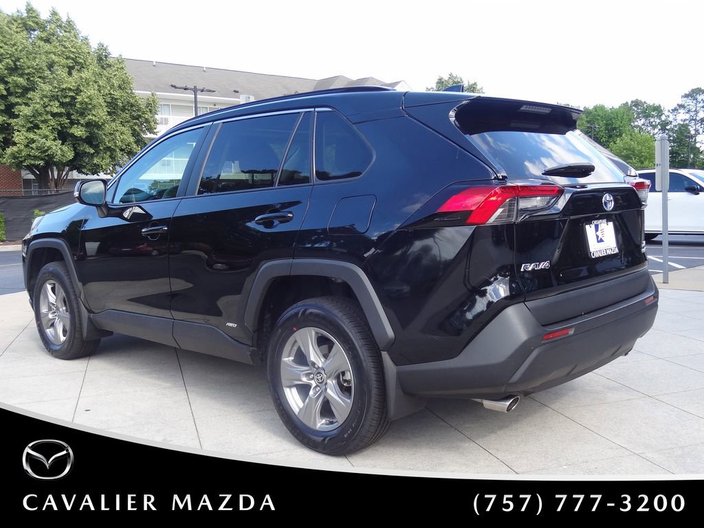 Used 2024 Toyota RAV4 XLE w/ Convenience Package AWD/4WD image 6