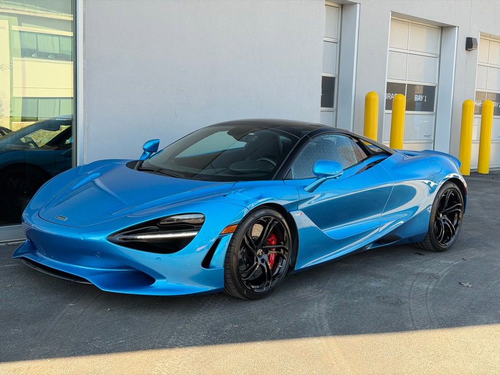 Used 2024 McLaren 750S Spider image 2