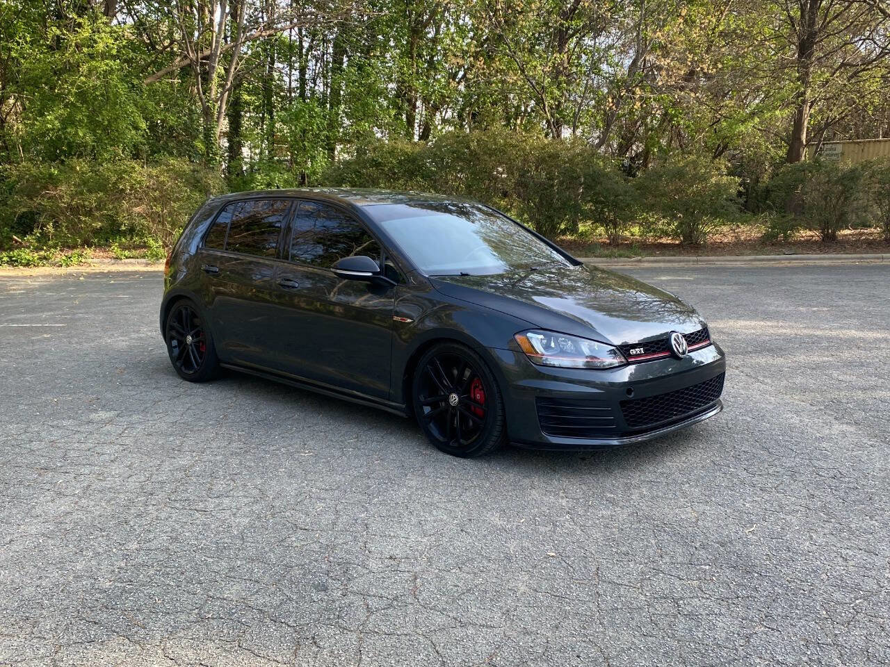 Used 2017 Volkswagen GTI Sport image 3