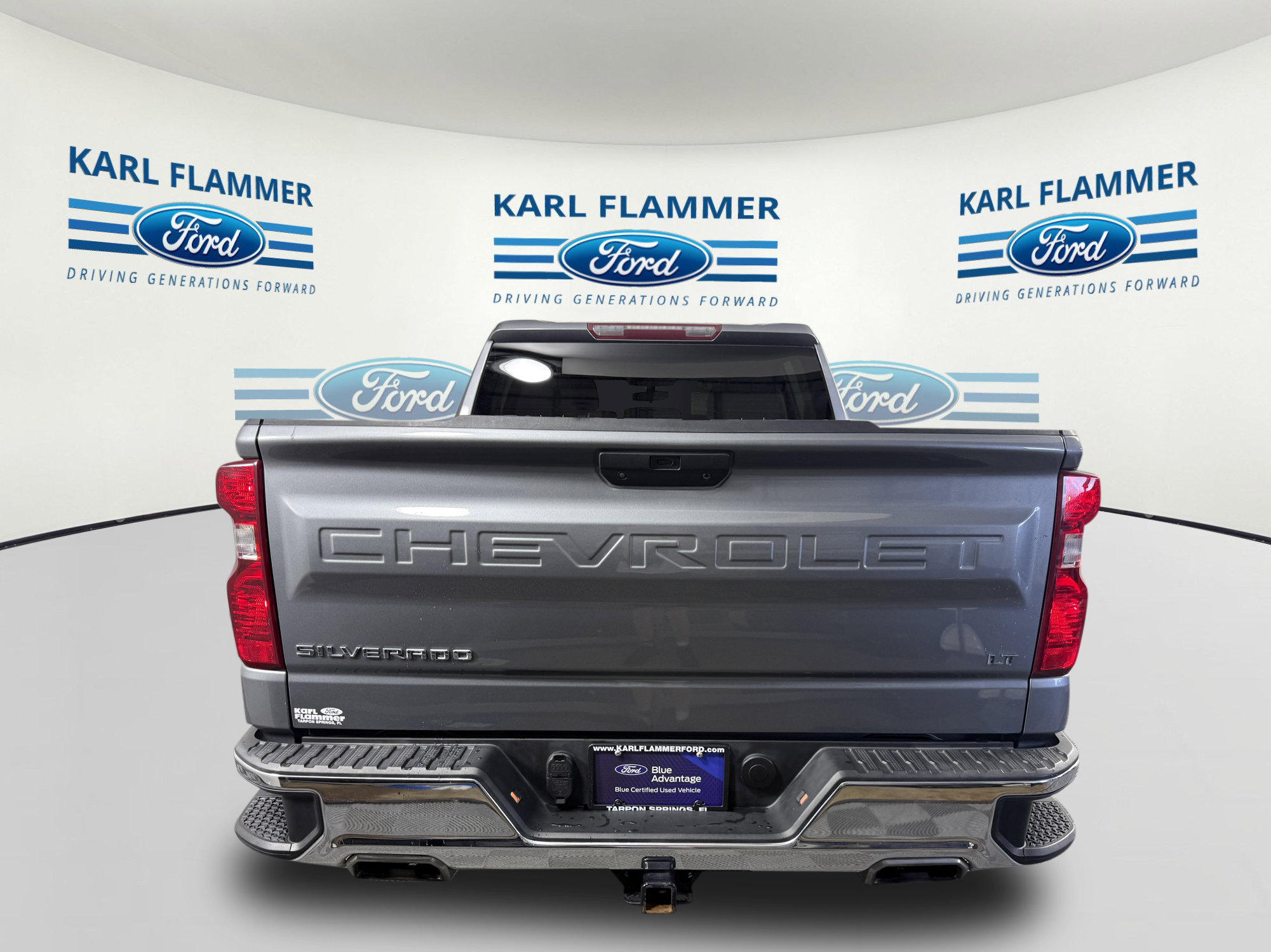 Used 2021 Chevrolet Silverado 1500 LT w/ Z71 Off-Road Package AWD/4WD image 4
