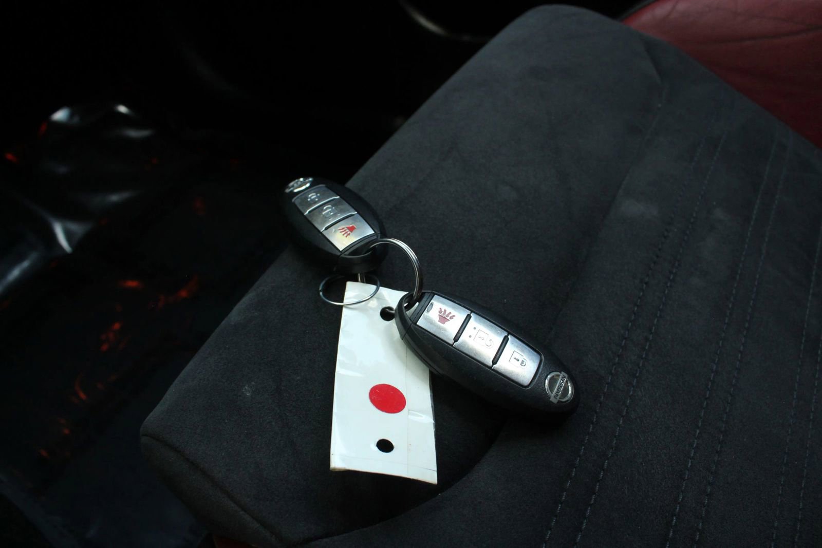 Used 2015 Nissan Juke NISMO RS w/ Interior Illumination Package AWD/4WD image 41