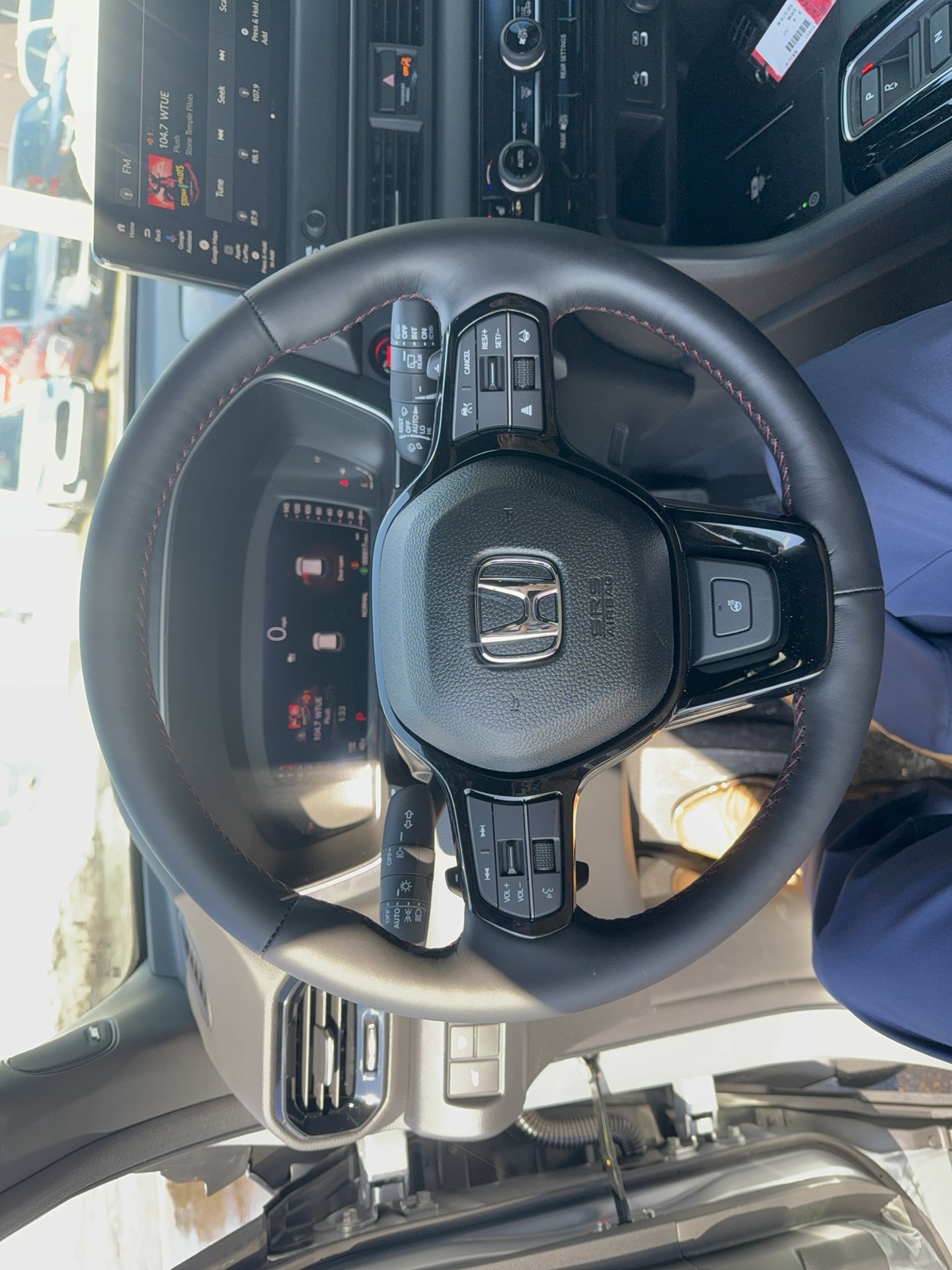 New 2026 Honda Pilot Black Edition image 13