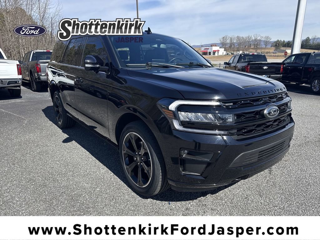 Used 2024 Ford Expedition Limited image 1