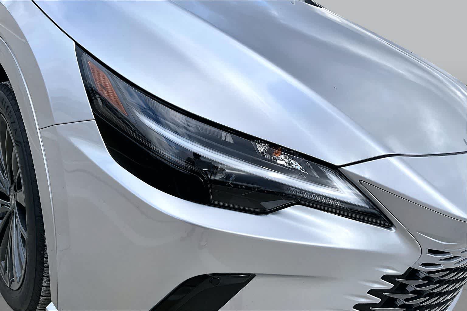 New 2026 Lexus RX 450h AWD image 19