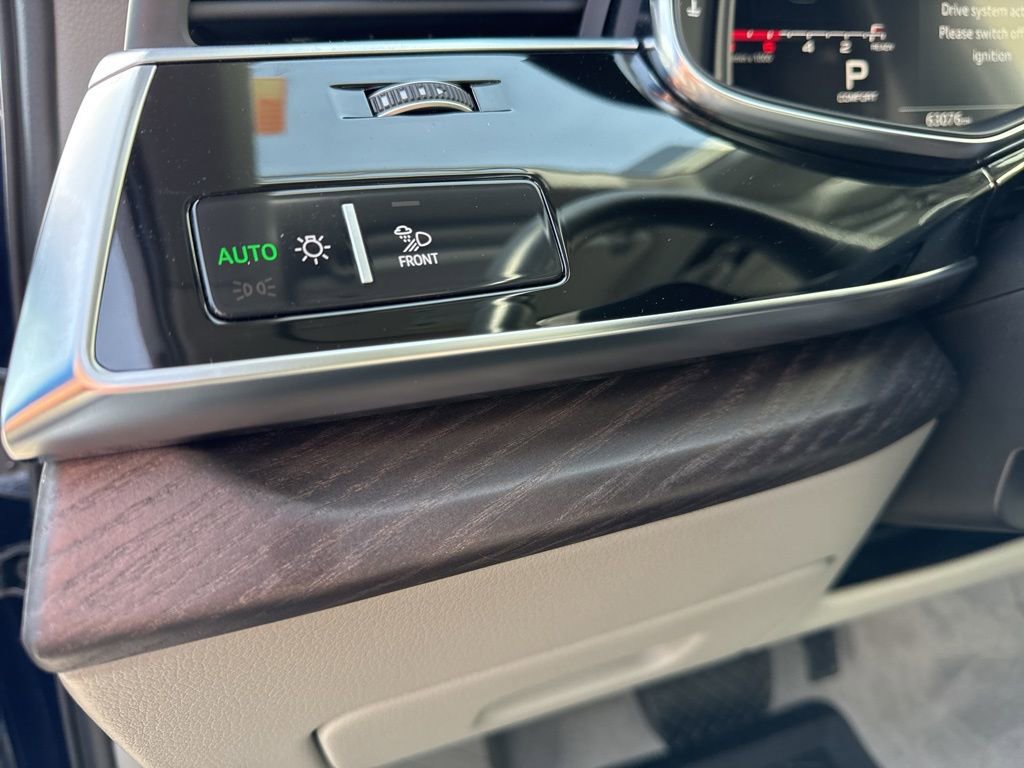 Used 2021 Audi Q7 3.0T Prestige w/ Prestige Package image 23