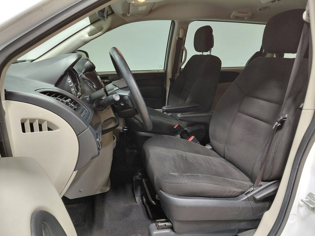 Certified 2020 Dodge Grand Caravan SE w/ UConnect Hands-Free Group image 11