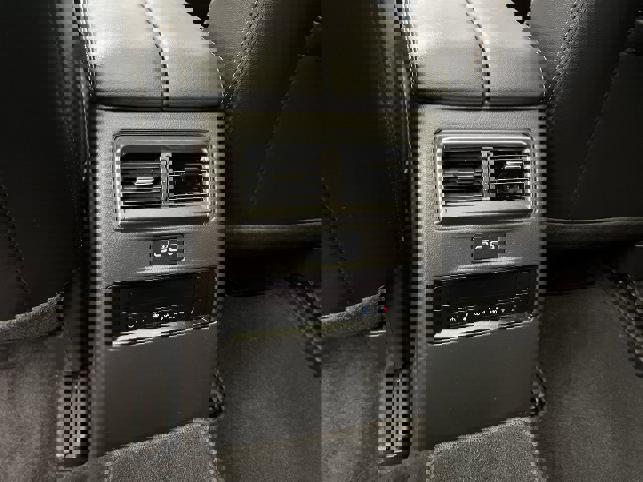 Certified 2025 MAZDA CX-90 3.3 Turbo w/ Premium Sport Pkg image 14