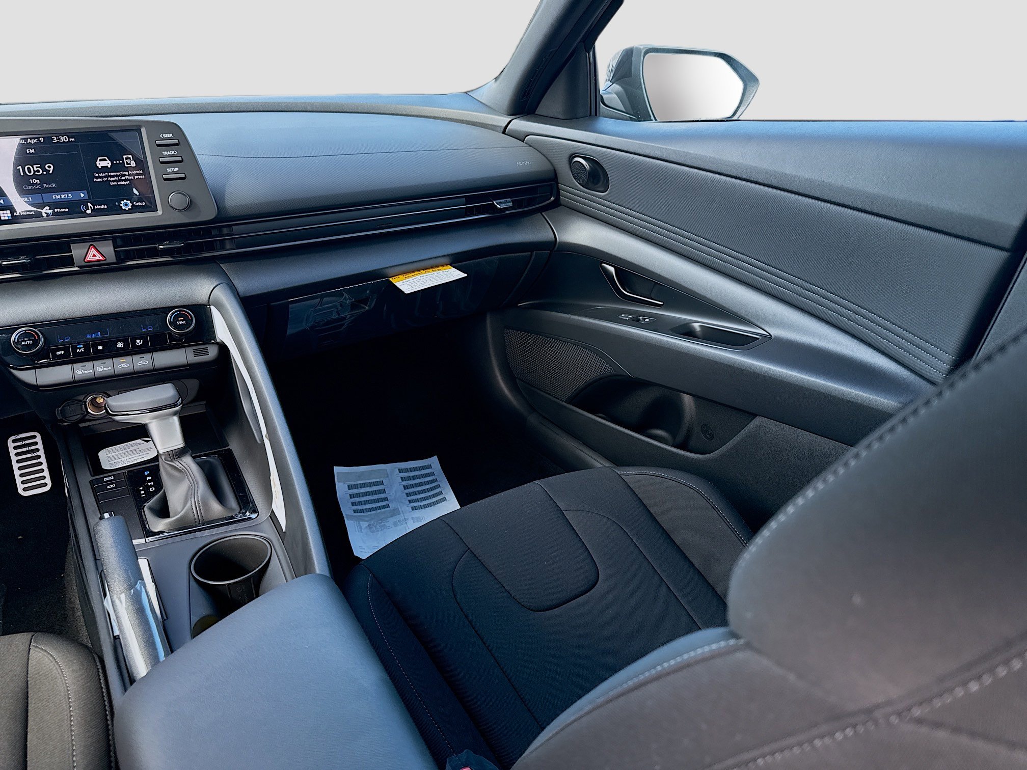 New 2026 Hyundai Elantra Sport FWD image 16