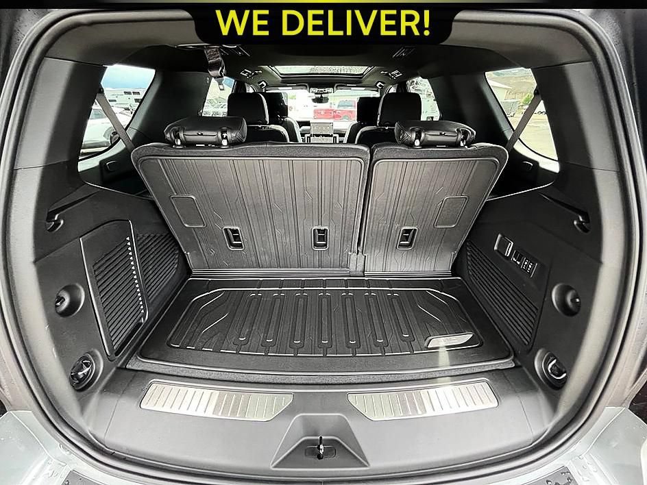New 2026 GMC Yukon Denali w/ Advanced Technology Package AWD/4WD image 17