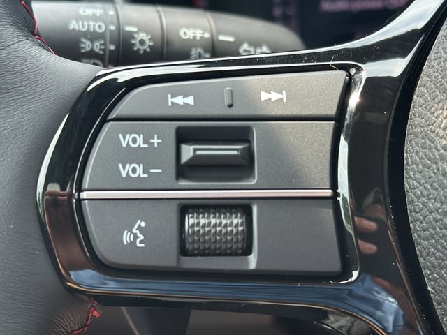 Certified 2026 Honda Pilot Black Edition image 29