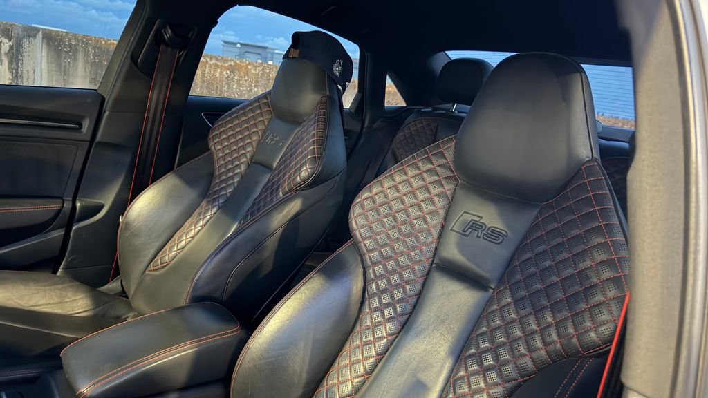 Used 2018 Audi RS 3 w/ Technology Package AWD/4WD image 7