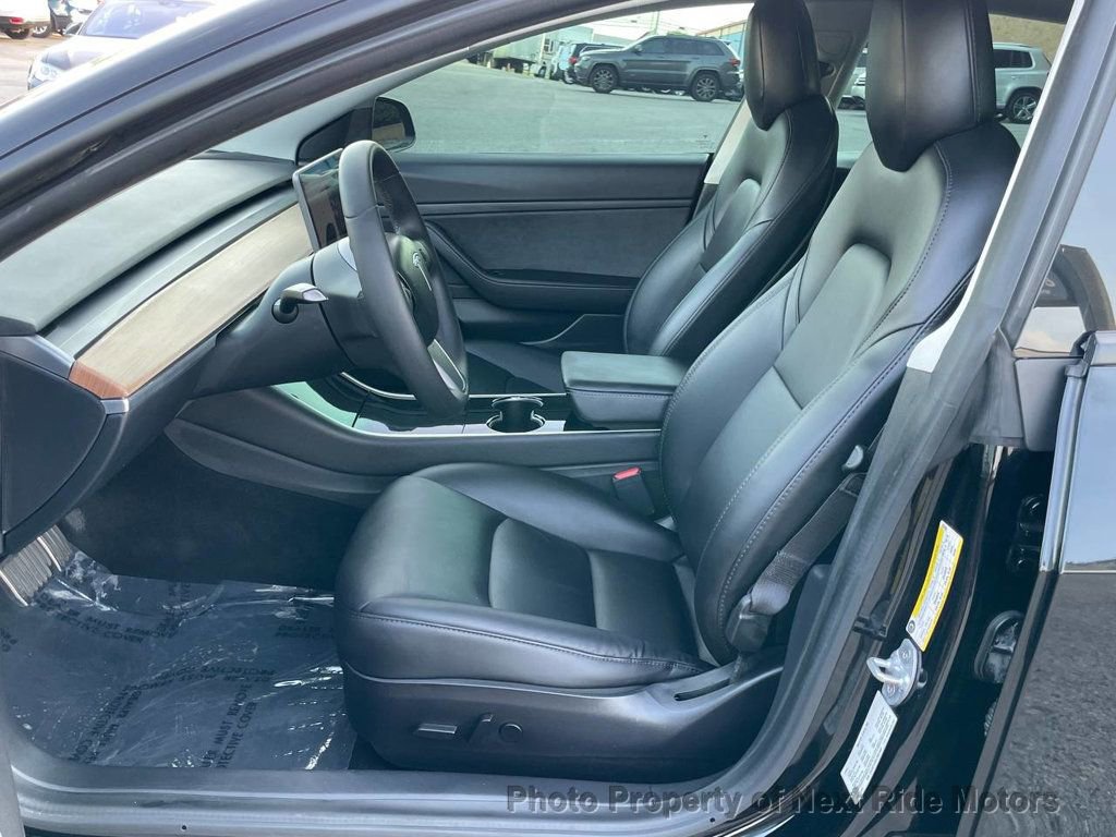 Used 2020 Tesla Model 3 Standard Range Plus RWD image 9