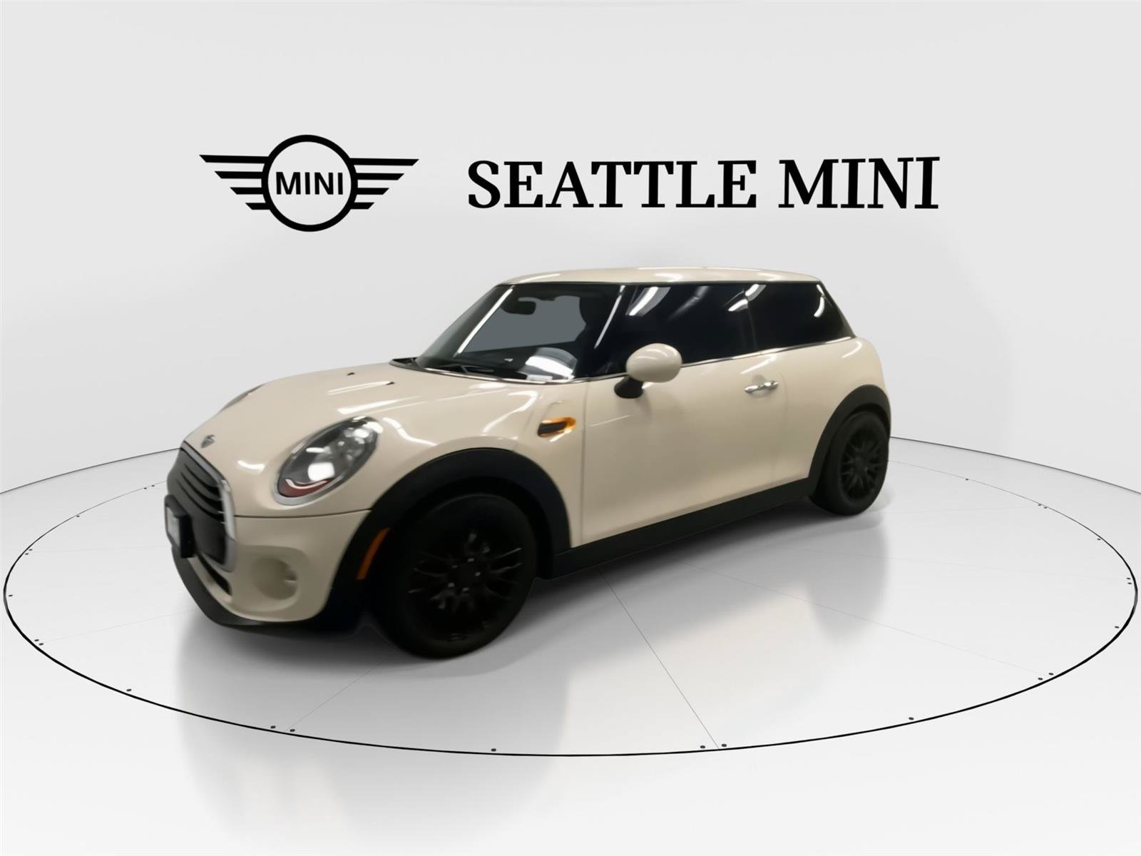Used 2017 MINI Cooper 2-Door Hardtop FWD image 5