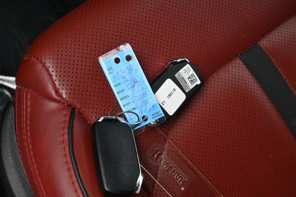 Used 2023 Kia K5 GT-Line w/ GT-Line Premium Package FWD image 19