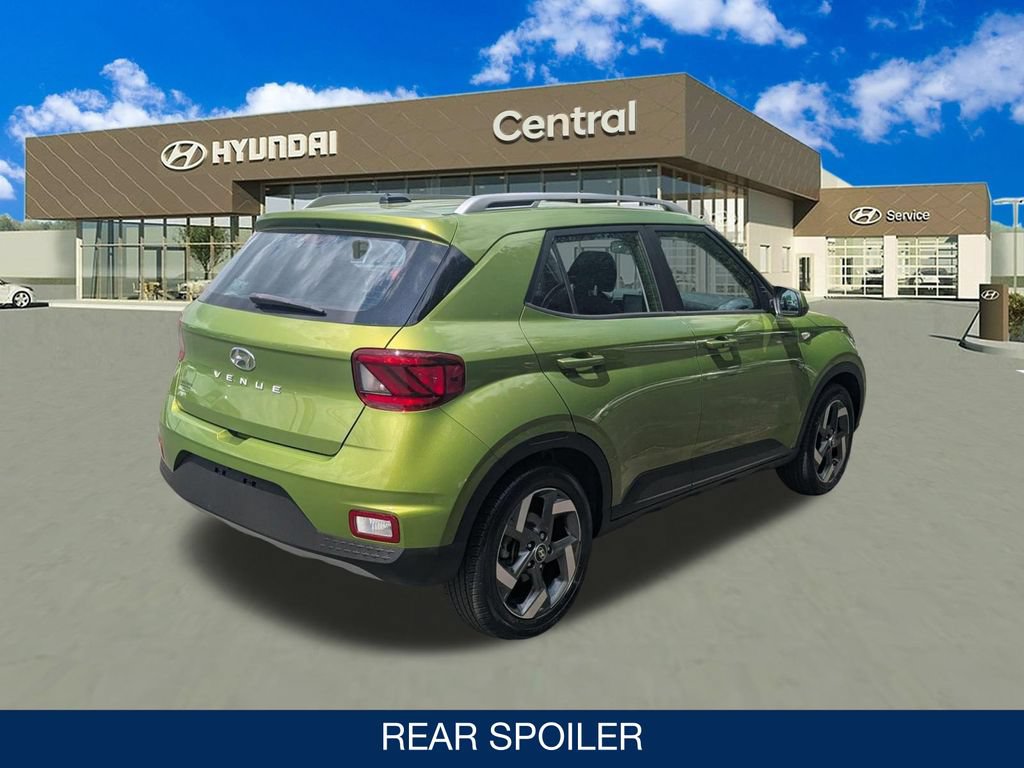 Certified 2024 Hyundai Venue SEL FWD image 8
