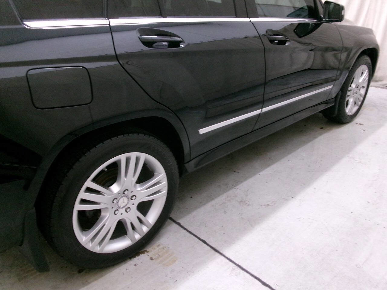 Used 2015 Mercedes-Benz GLK 350 4MATIC image 8