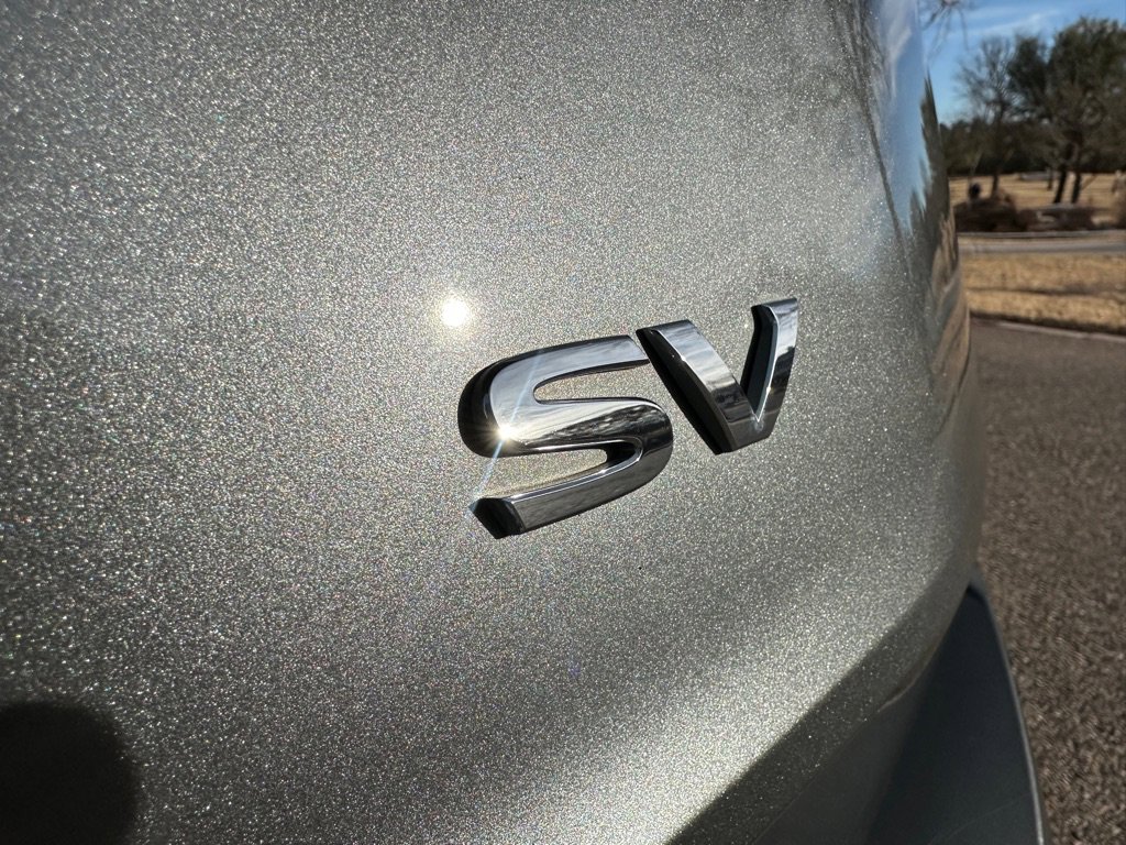 Used 2022 Nissan Rogue SV image 13