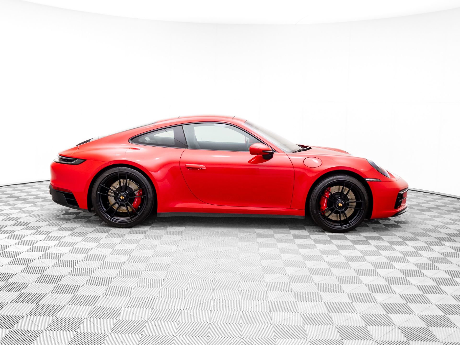 Certified 2022 Porsche 911 Carrera GTS image 7