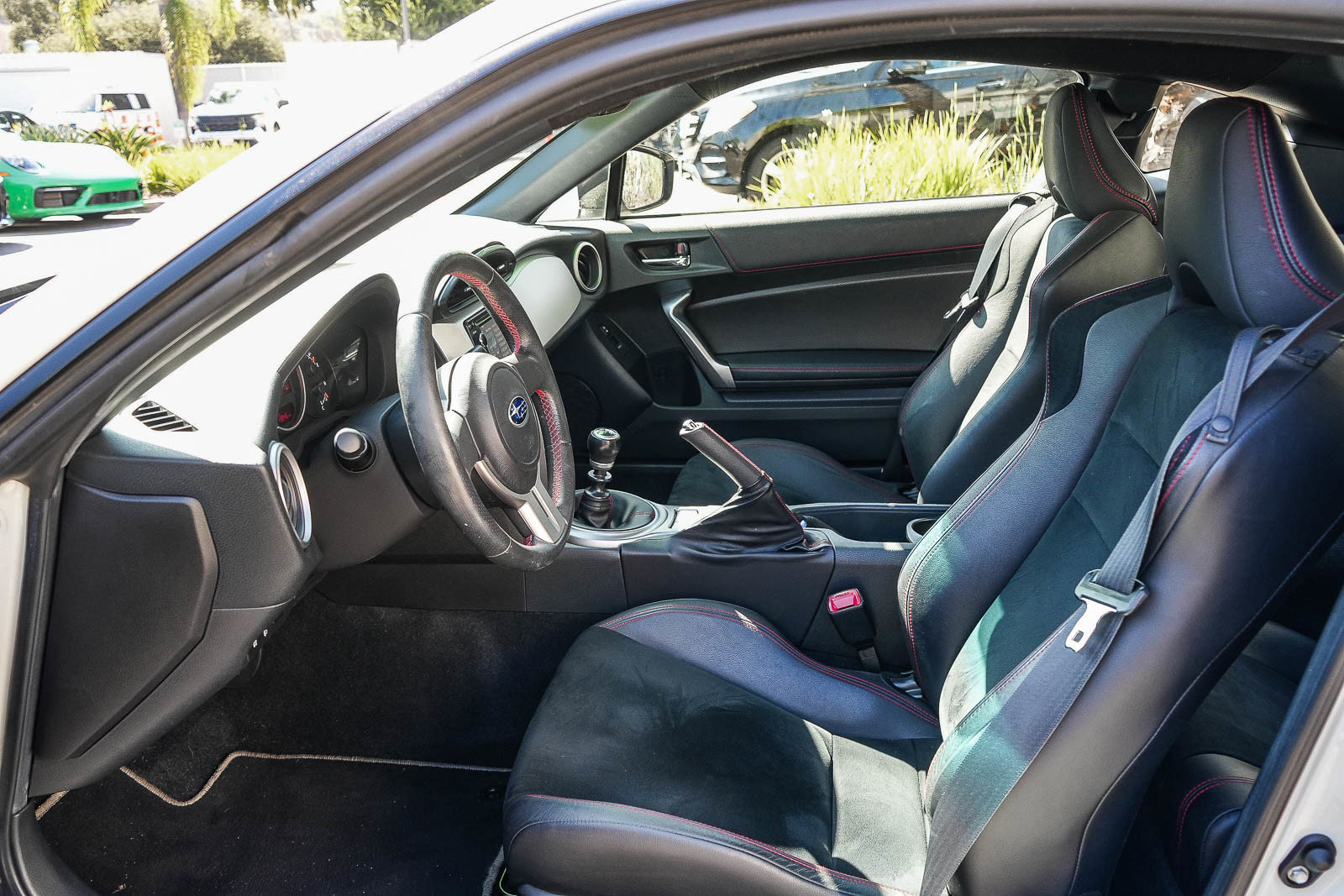 Used 2015 Subaru BRZ Limited w/ Popular Package #1B RWD image 17