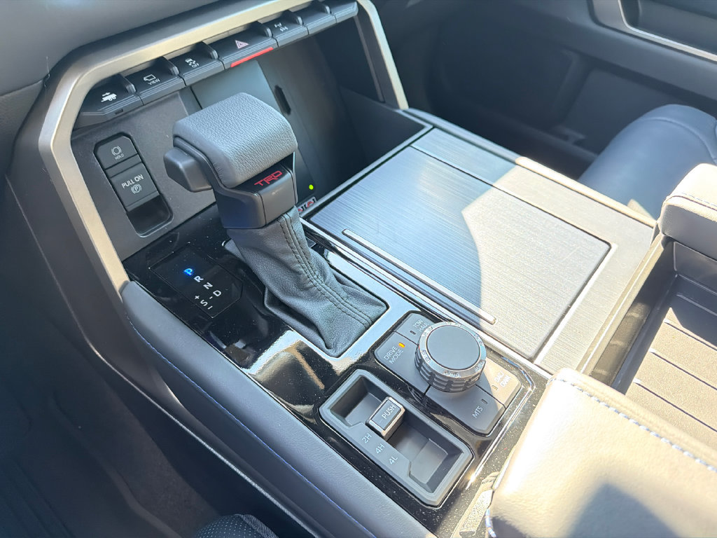 New 2026 Toyota Sequoia Platinum AWD/4WD image 35