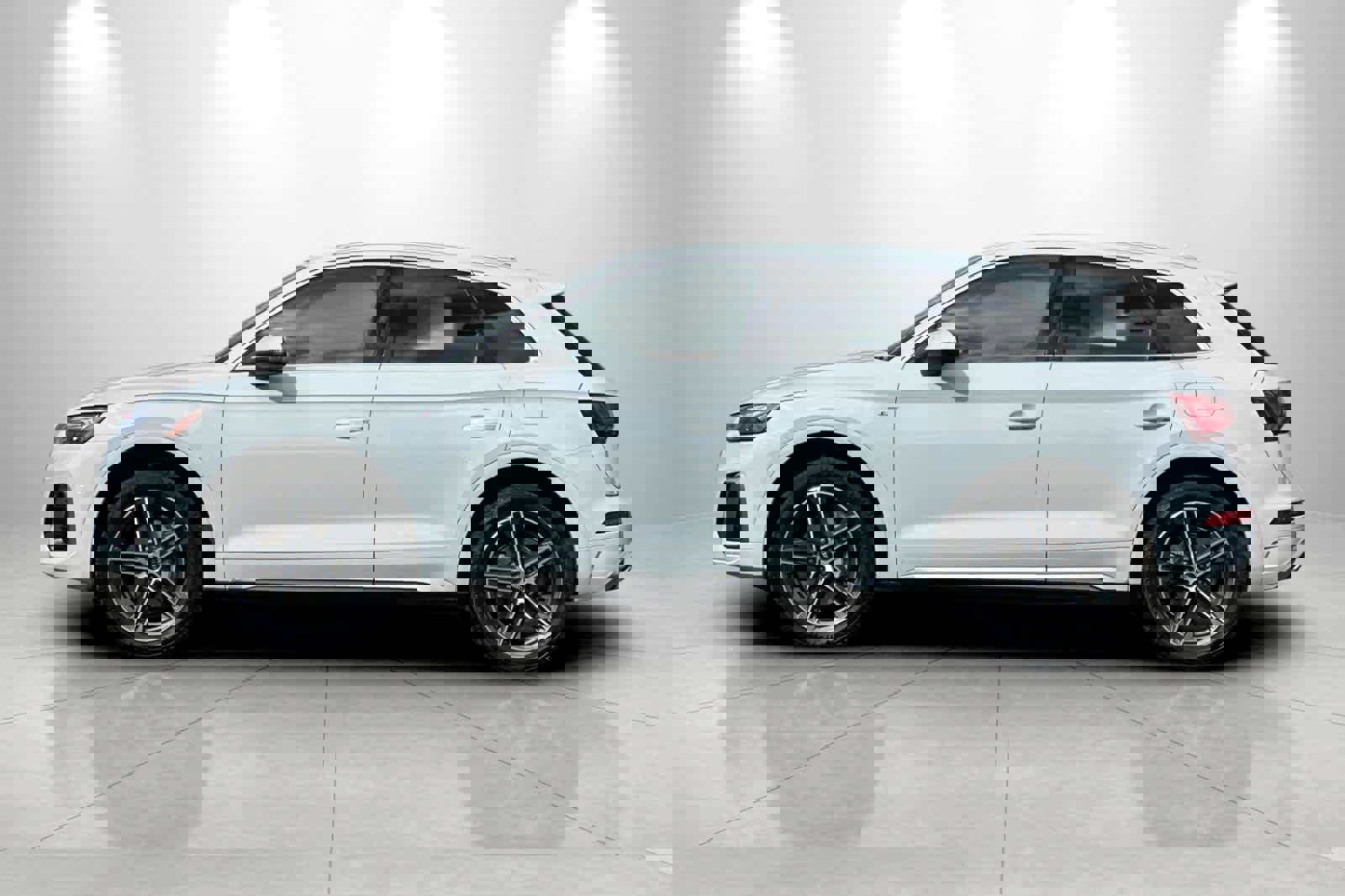 Used 2021 Audi Q5 e Premium Plus image 5