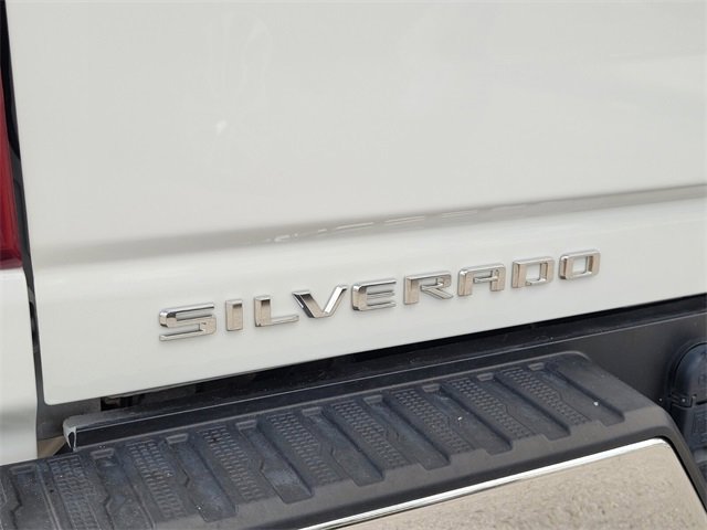 Used 2024 Chevrolet Silverado 2500 LT image 10