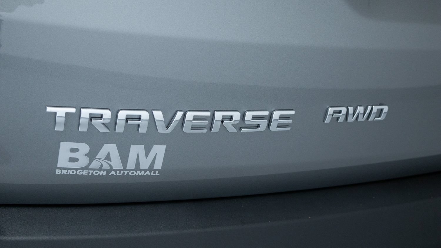 Used 2023 Chevrolet Traverse LT AWD/4WD image 35