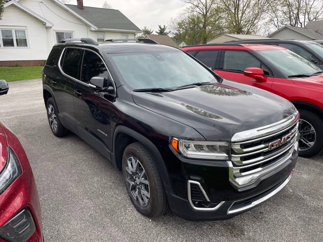 Used 2023 GMC Acadia SLT w/ Preferred Package image 3