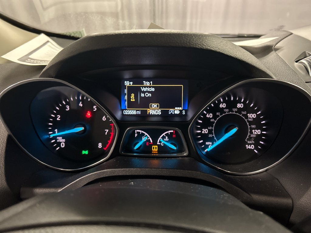 Used 2019 Ford Escape Titanium FWD image 14