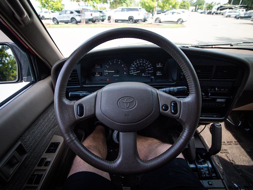 Used 1995 Toyota 4Runner SR5 AWD/4WD image 18