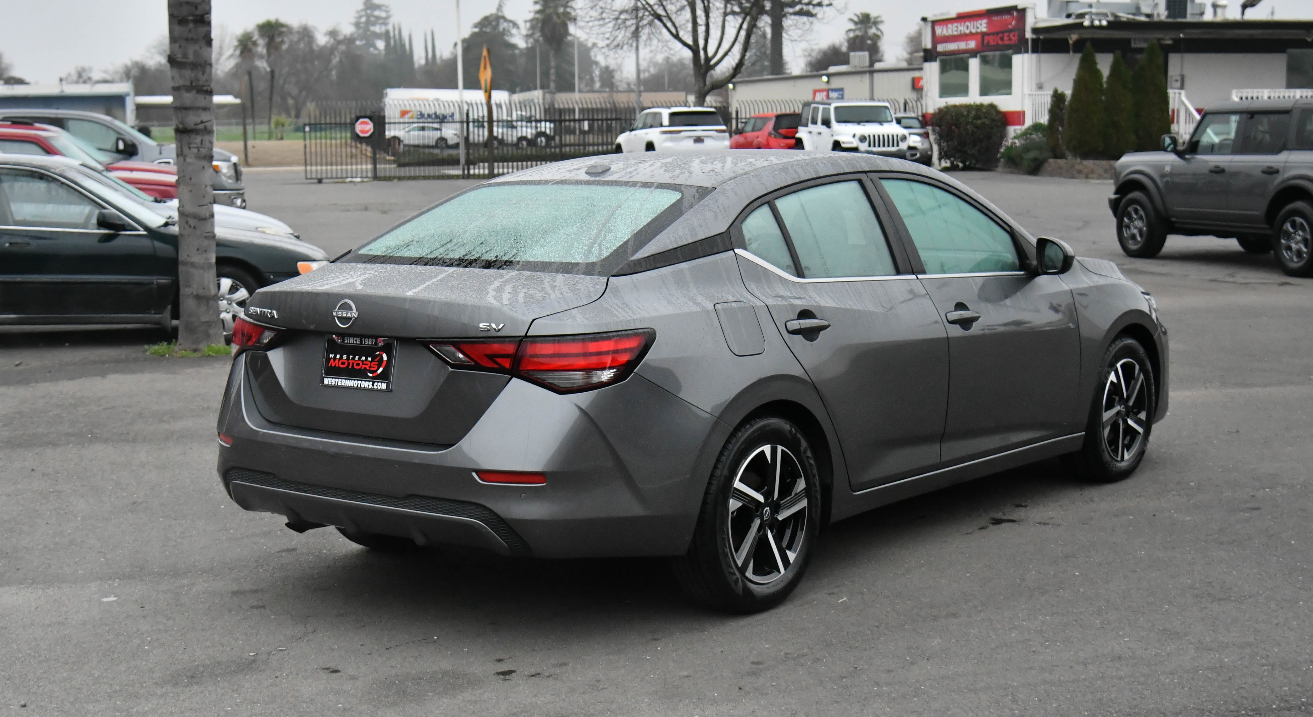 Used 2024 Nissan Sentra SV image 8