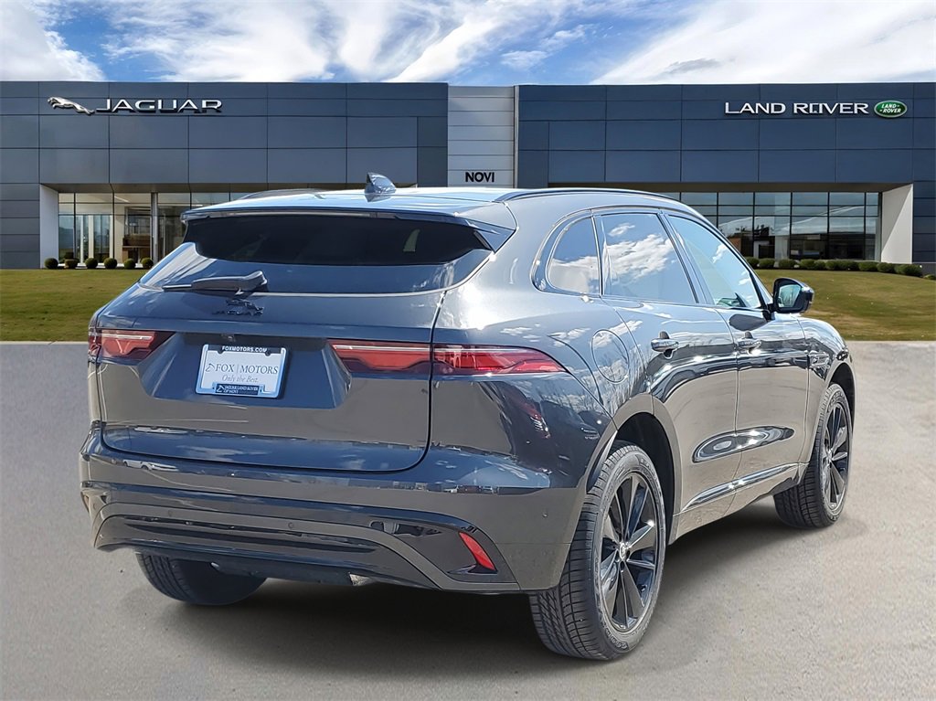 New 2025 Jaguar F-PACE R-Dynamic S image 3