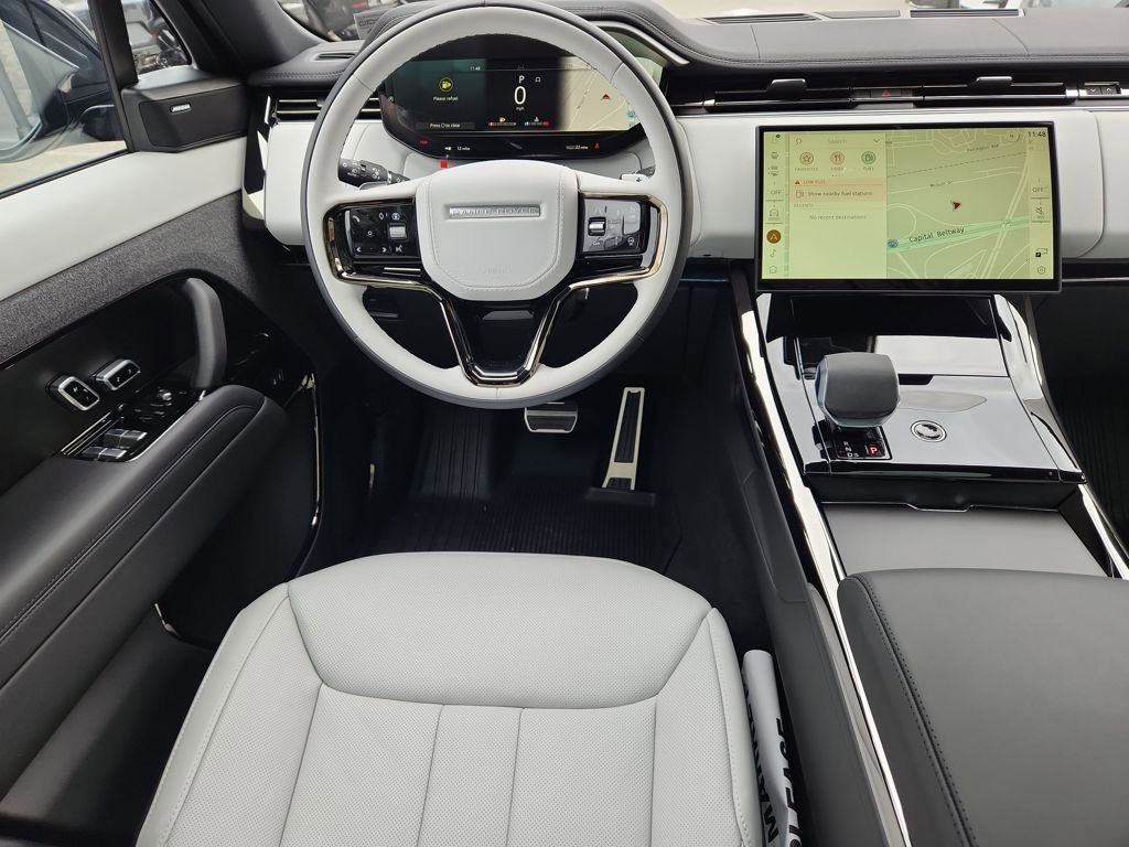New 2026 Land Rover Range Rover Sport Dynamic SE AWD/4WD image 4