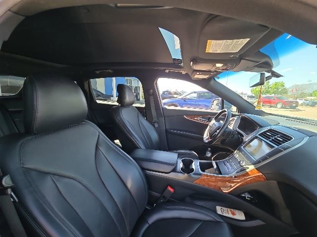 Used 2019 Lincoln Nautilus Reserve w/ Cargo Utility Package AWD/4WD image 18