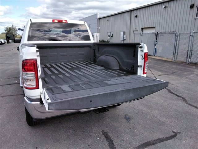 Used 2024 RAM 2500 Big Horn w/ Bed Utility Group image 12