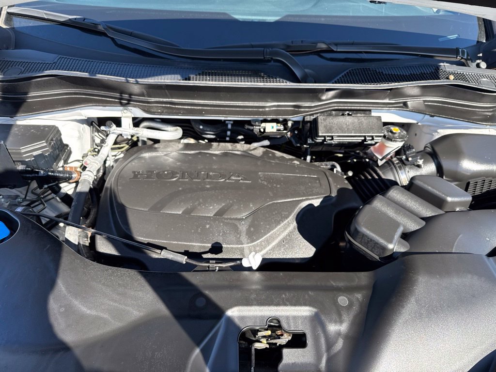 Used 2025 Honda Ridgeline Black Edition image 11