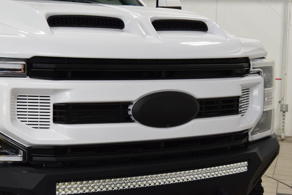 Used 2022 Ford F250 Lariat w/ Lariat Ultimate Package AWD/4WD image 11