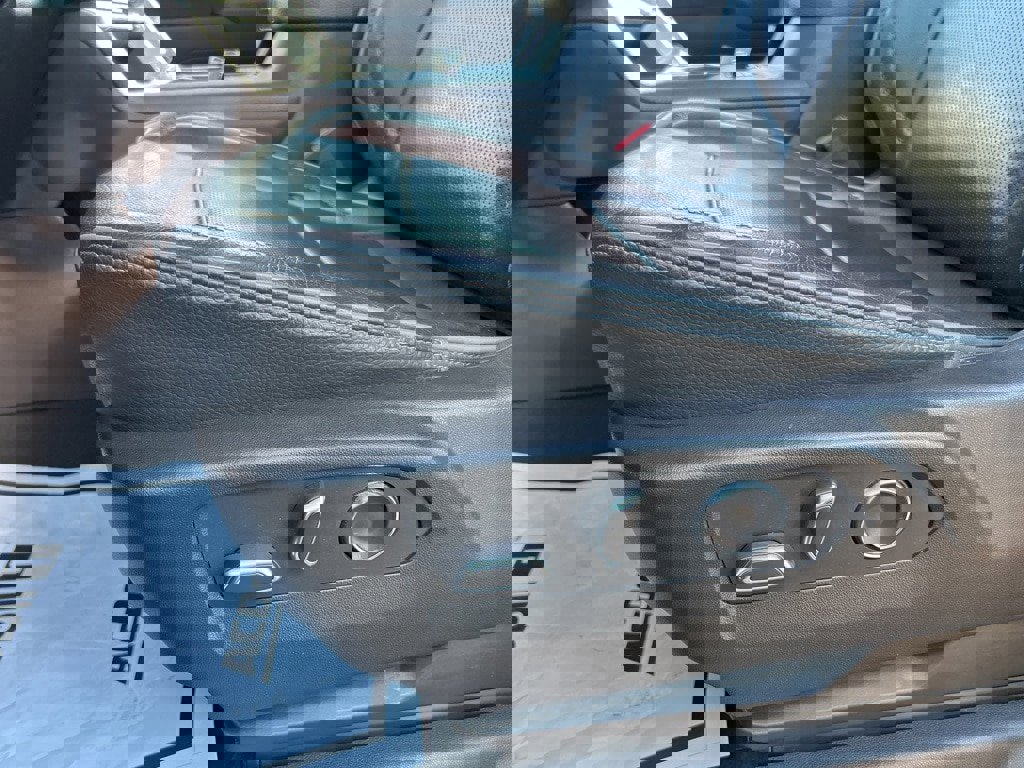 Used 2024 GMC Sierra 2500 Denali w/ Technology Package image 27