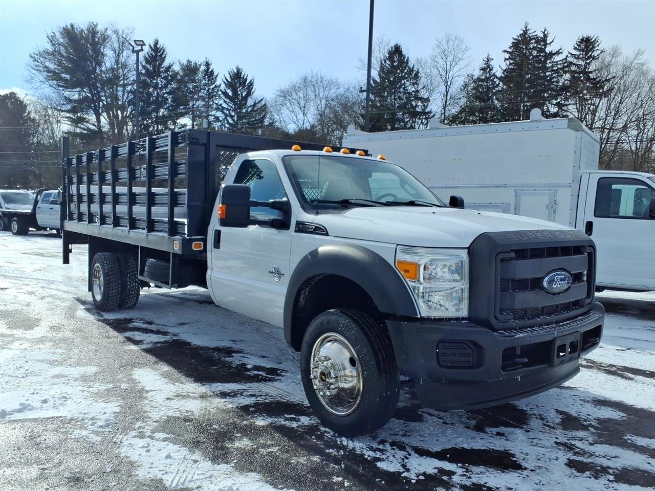 Used 2016 Ford F450 XL w/ Power Equipment Group image 3