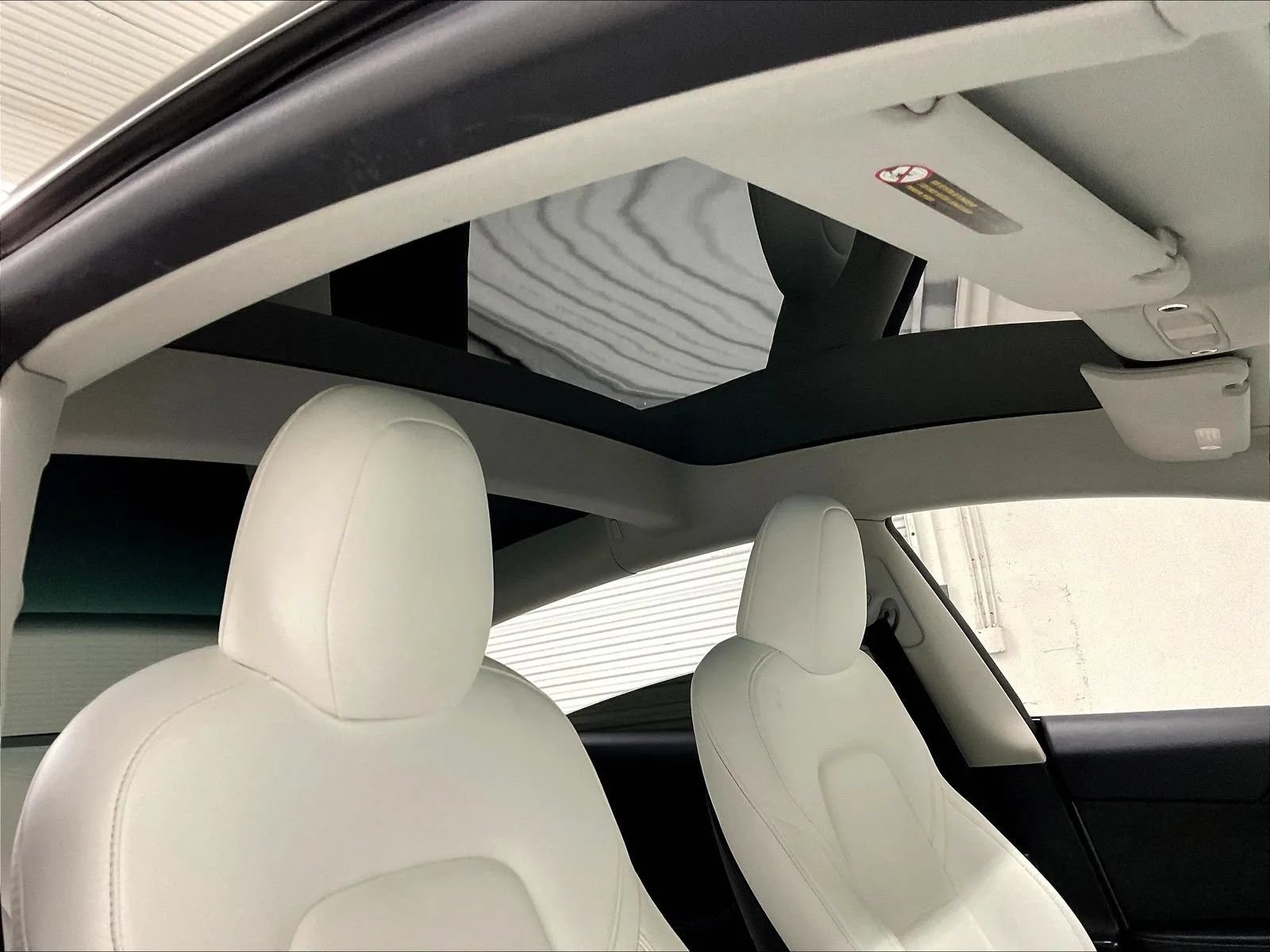 Used 2022 Tesla Model 3 Long Range AWD/4WD image 28