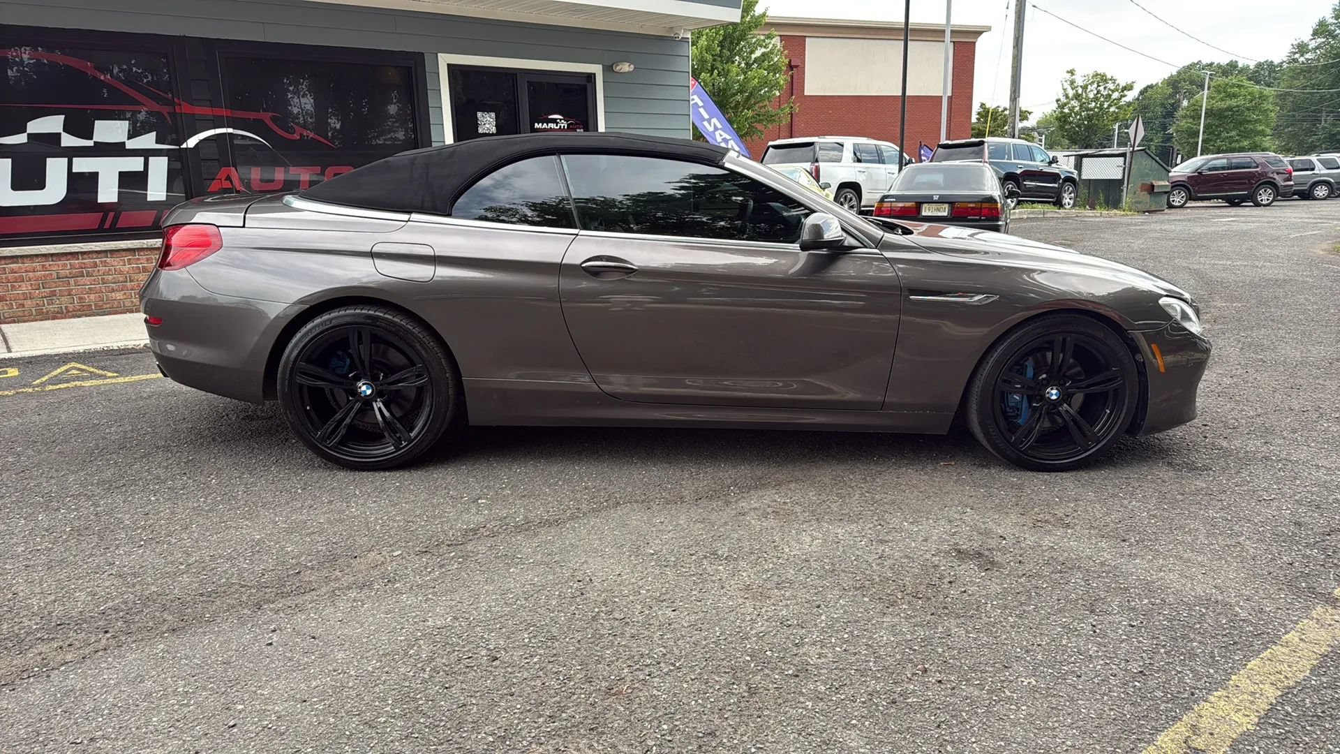 Used 2012 BMW 650i Convertible RWD image 4