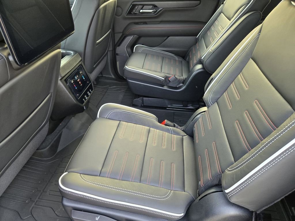 New 2026 GMC Yukon XL AT4 Ultimate w/ LPO, Floor Liner Package image 19