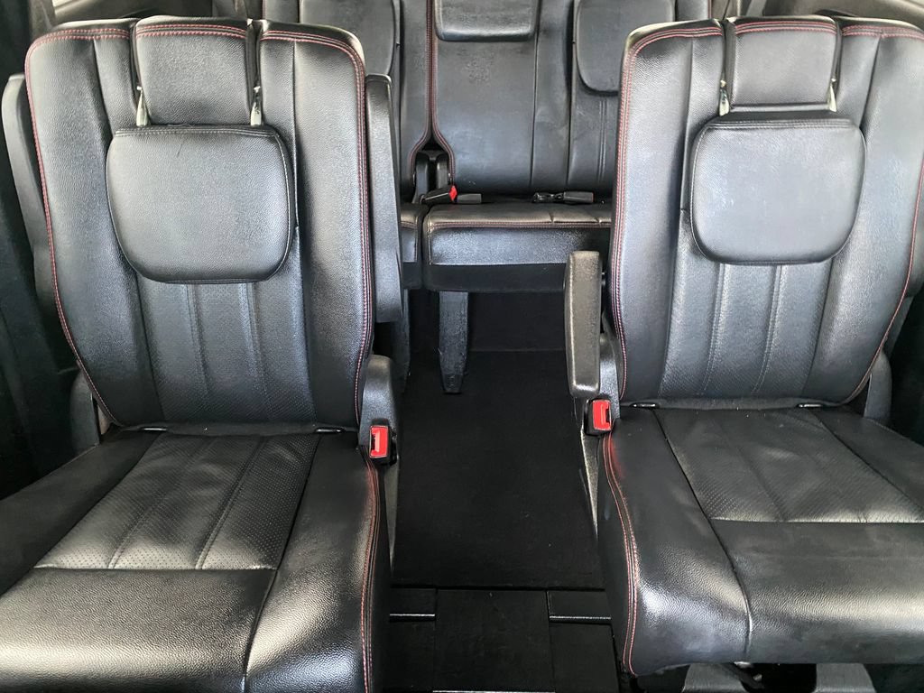 Used 2019 Dodge Grand Caravan GT FWD image 18