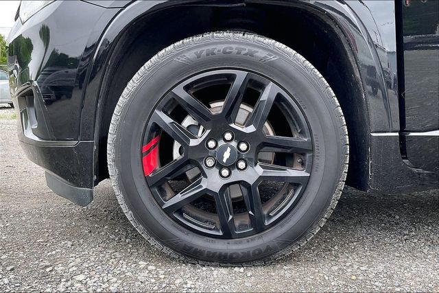 Used 2020 Chevrolet Traverse Premier w/ Redline Edition FWD image 10