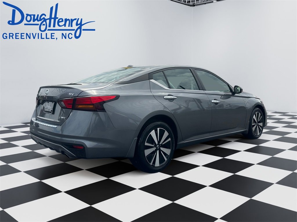 Used 2022 Nissan Altima 2.5 SV w/ SV Premium Package image 5