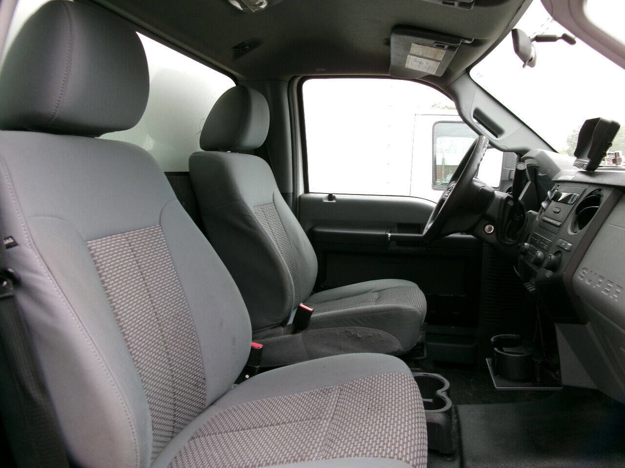 Used 2015 Ford F450 XL w/ Power Equipment Group image 20