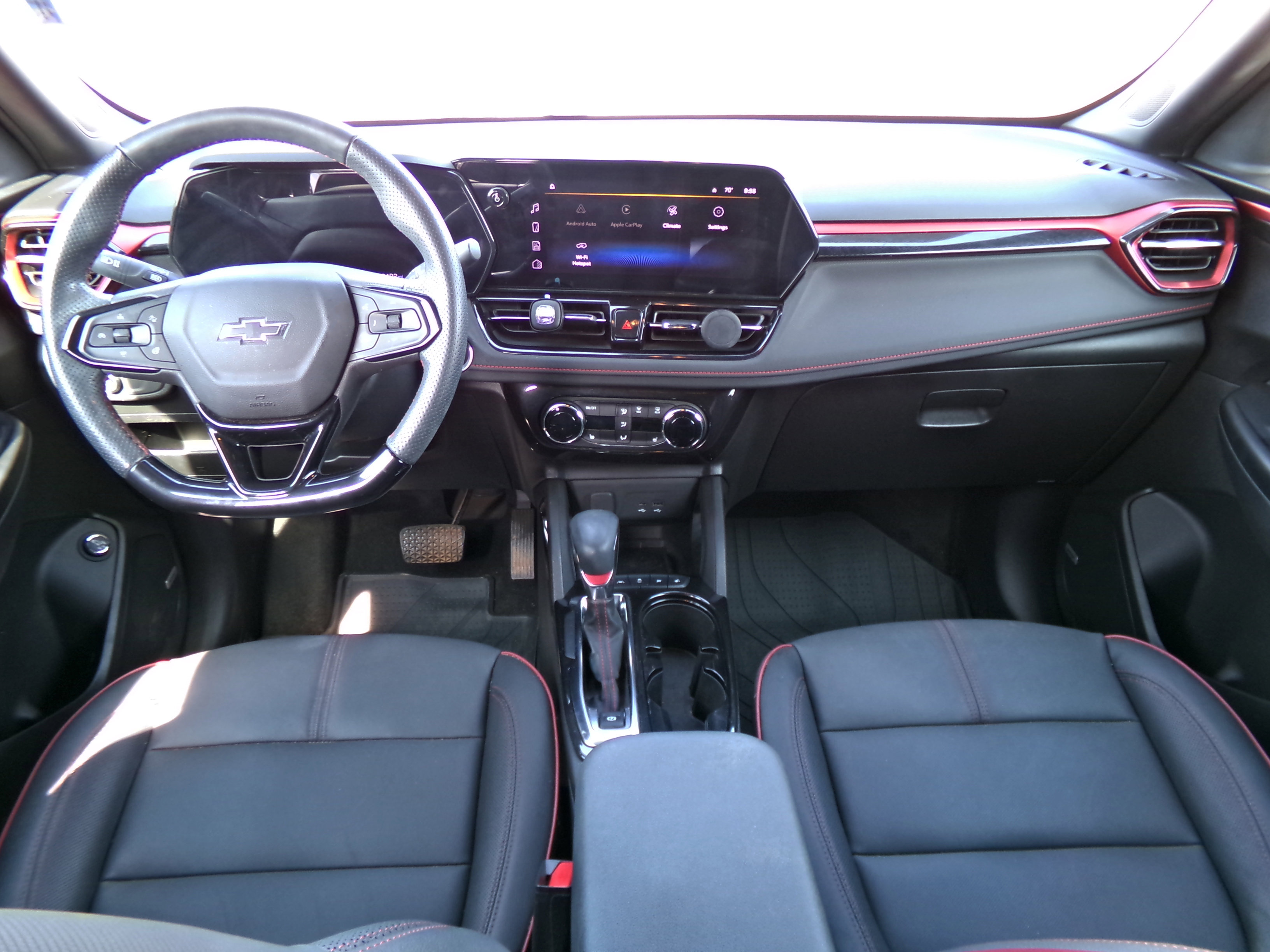 Used 2024 Chevrolet TrailBlazer RS w/ Convenience Package FWD image 7