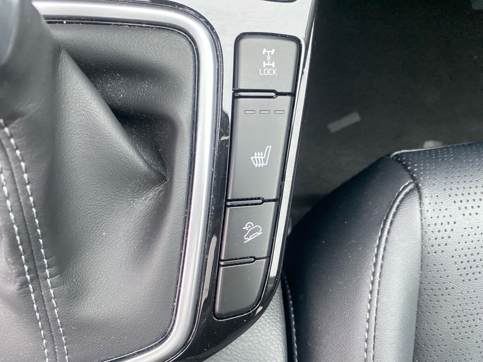 Certified 2023 Kia Seltos EX image 14