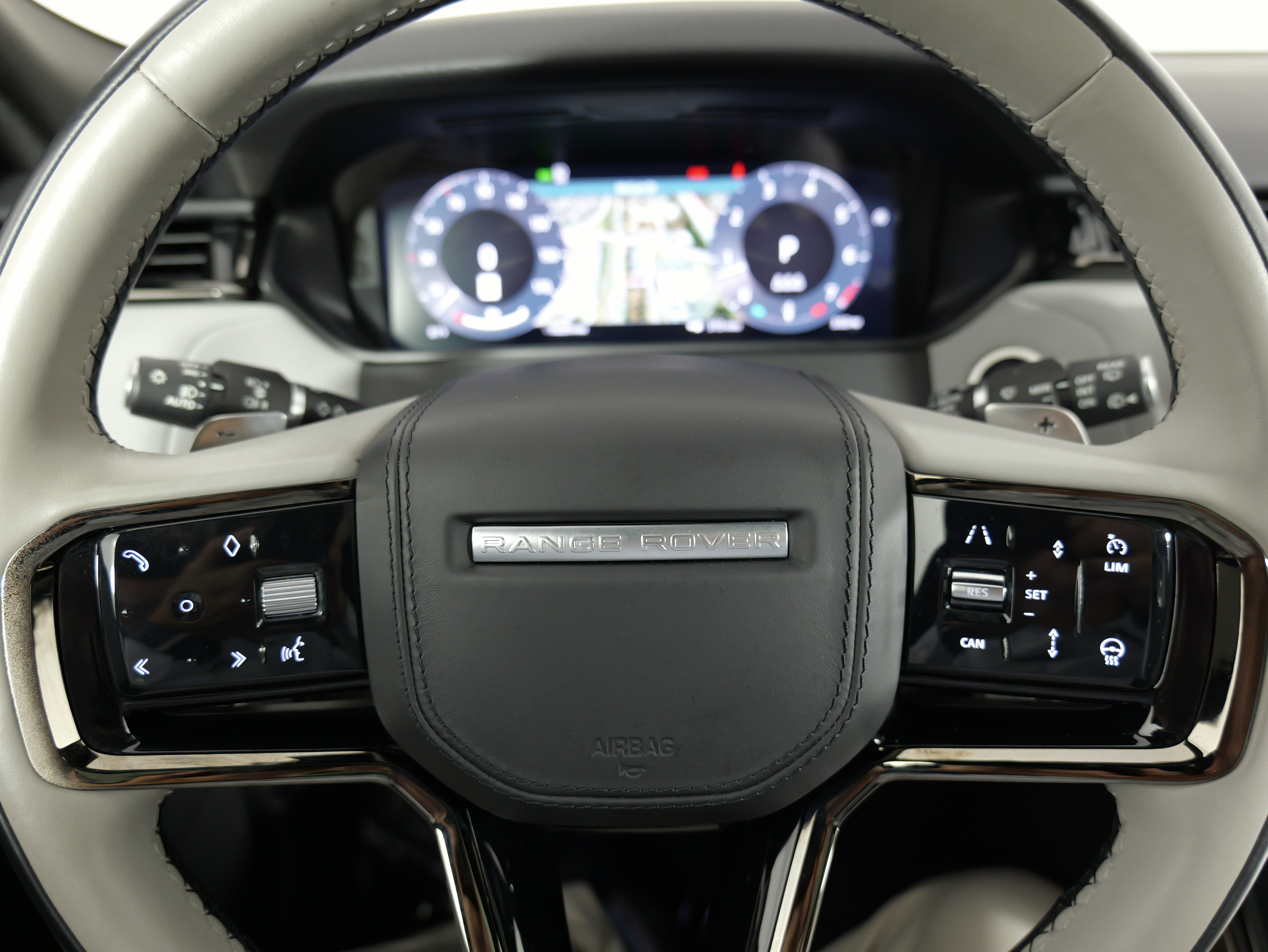 Used 2024 Land Rover Range Rover Velar Dynamic SE AWD/4WD image 39